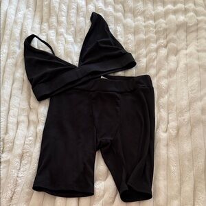 SHEIN Black Ribbed Lounge Set